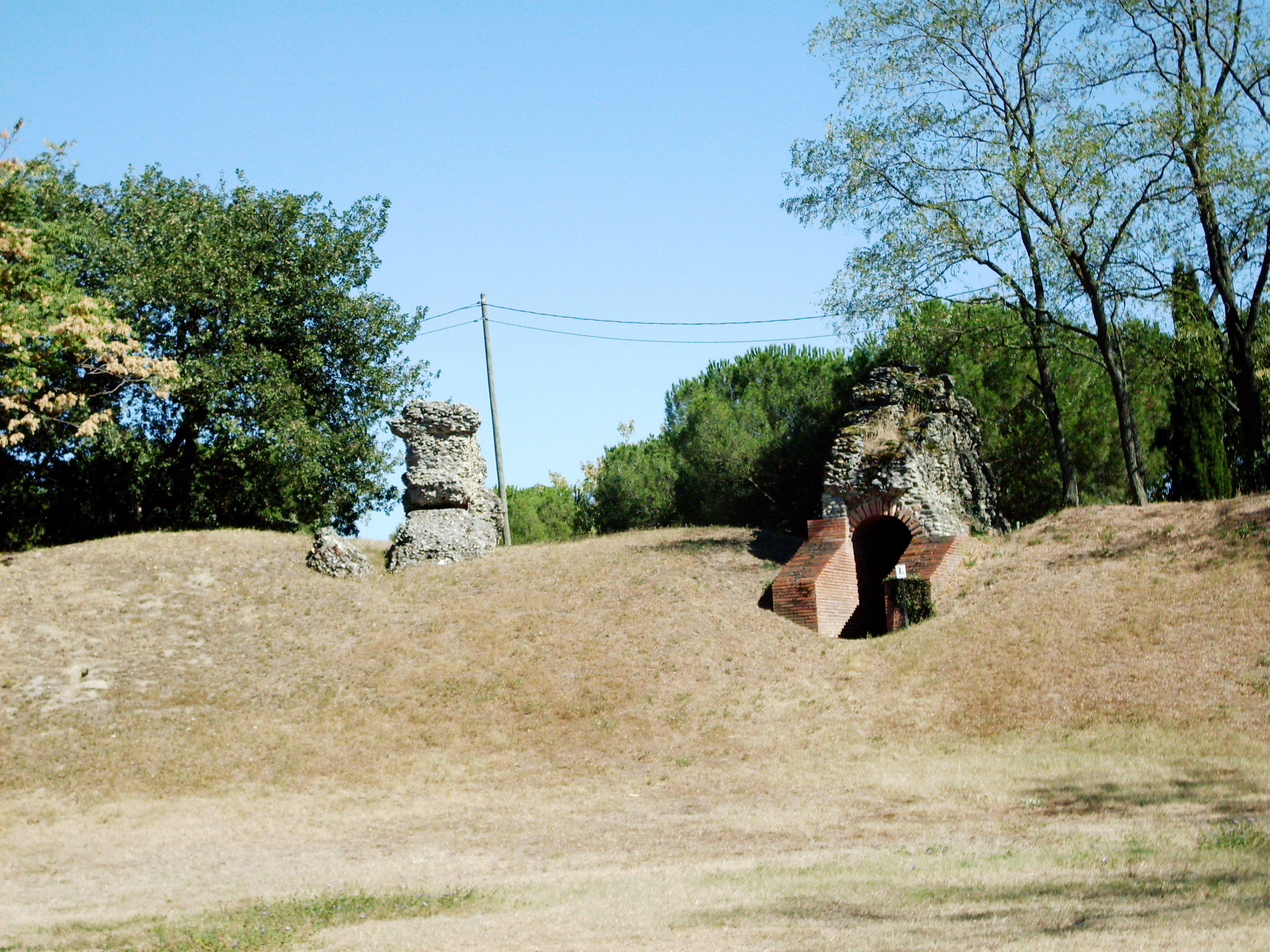 Roman amphitheatre of Purpan-Ancely